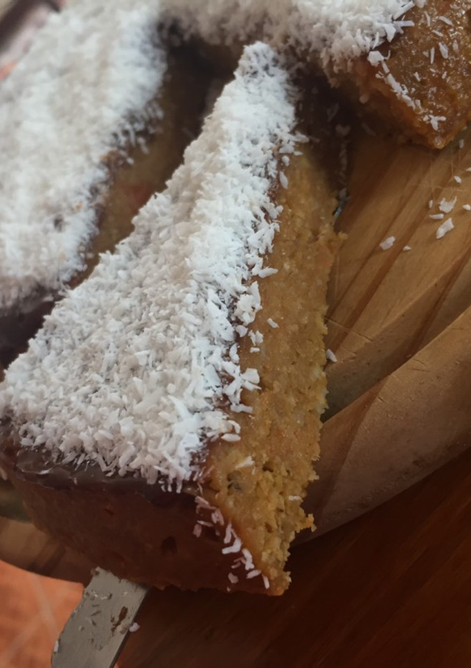 Una foto de Carrot cake en microondas