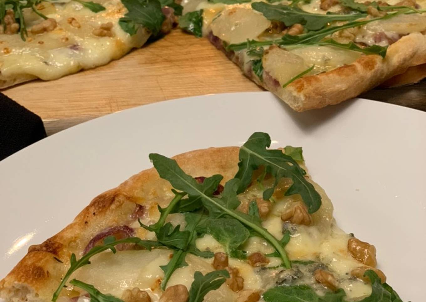 Pear, Gorgonzola and Red Onion Pizza
