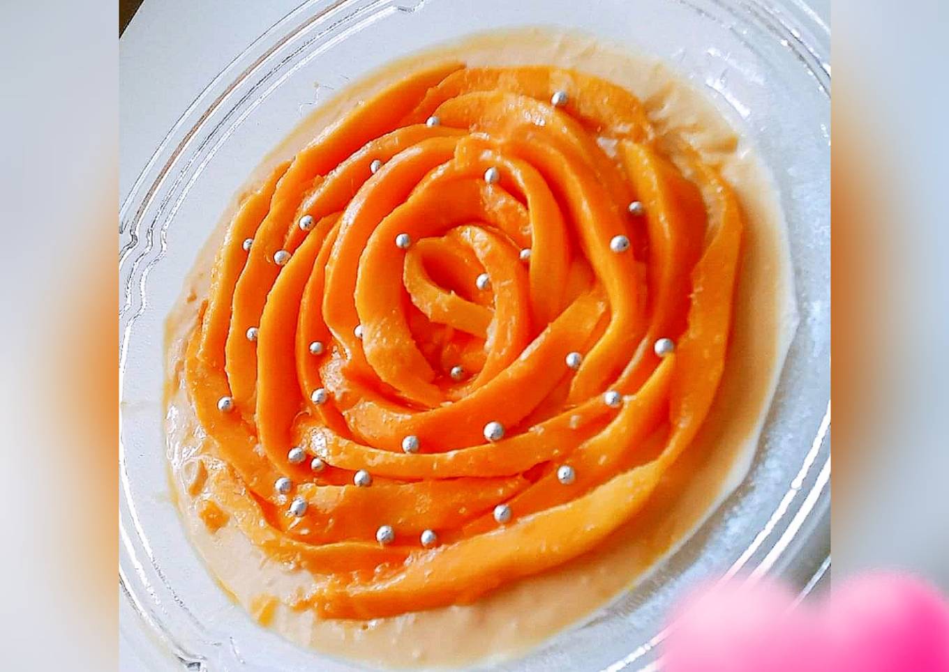 Mango creamy yoghurt