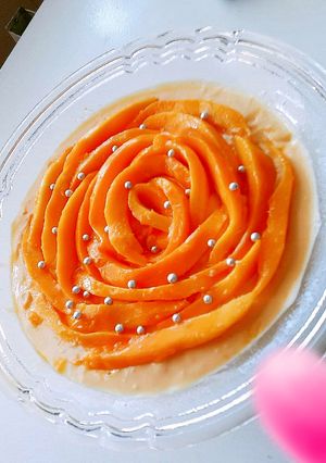 A picture of Mango creamy yoghurt.