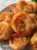 Salted Egg Yolk Shrimp Balls
