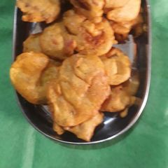 Onion pakode A picture of Onion pakode.
