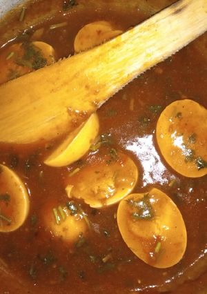 A picture of Title: Egg curry.