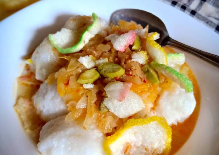 Lontong sayur