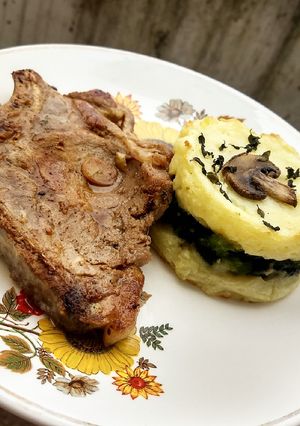 Foto de Escondidinho de espinafre e cogumelos