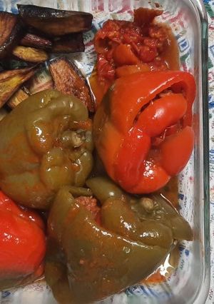 عکسی از دستور دلمه ی فلفل دلمه ای