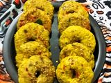 મસાલા ડોનટ્સ (Masala Donats Recipe in Gujarati)