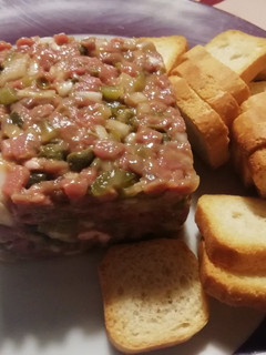 Una foto de Steak Tartar clásico