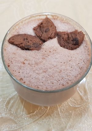 A picture of Chocolate chip milk shake.