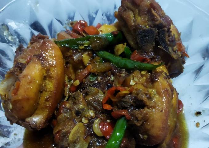 Resep Ayam Kecap Pedas Simple Oleh Attiq 93 Cookpad