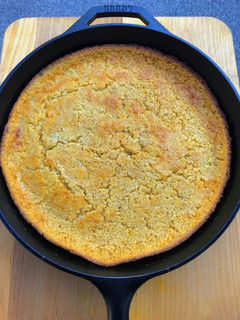 A picture of Brown Butter Skillet Cornbread.