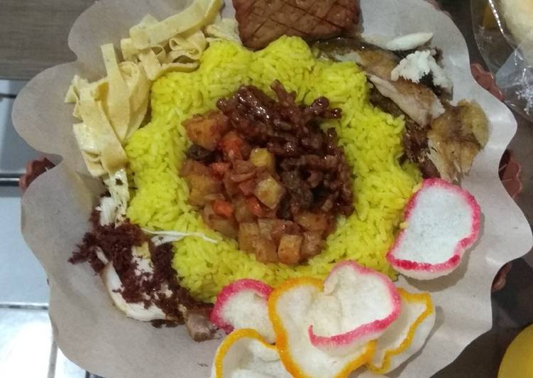 Nasi kuning wangi