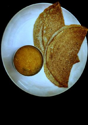 A picture of Quinoa Greengram Dosa.