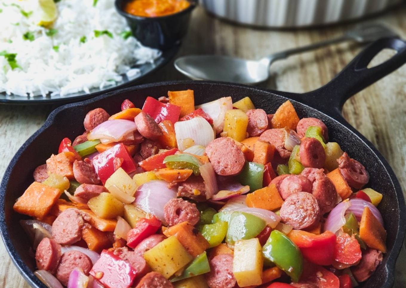 Mix veggies with chicken sausages