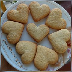 A picture of Vanilla Cookies.