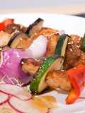 Brochetas de cerdo al estilo japonés