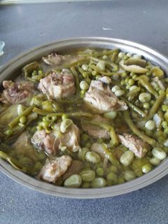 Una foto de Menestra de cordero con verduras de primavera