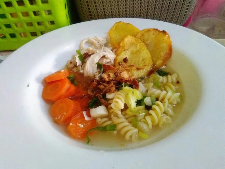 Langkah Gampang Membuat Resep Sop manten (sop ayam solo) yang Uenak Anti Ribet, Lezat Sekali