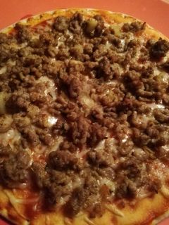 Una foto de Pizza de Carne