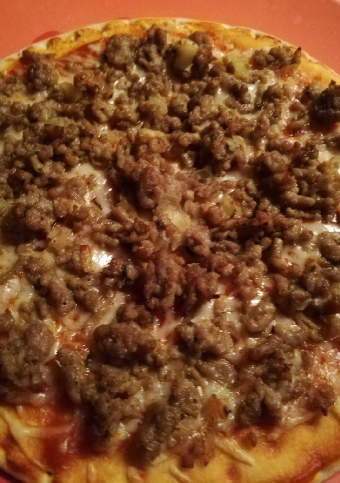 Una foto de Pizza de Carne