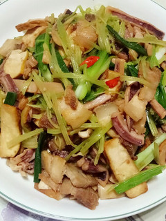客家小炒 的食譜成品照片