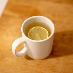 A picture of Hot Lemonade.