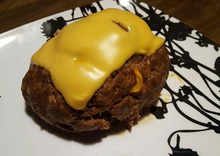 How To Make  Make Meatloaf the old fashioned way Delicious