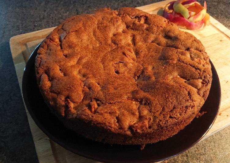 Steps to Prepare Award-winning Scrumptious Apple Cake