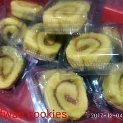 Bolu gulung selai nenas রেসিপির প্রধান ছবি