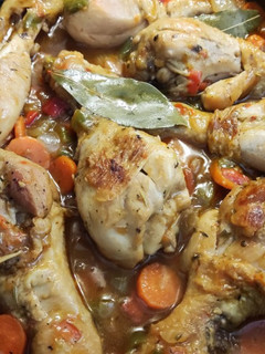 Una foto de Pollo a la cerveza