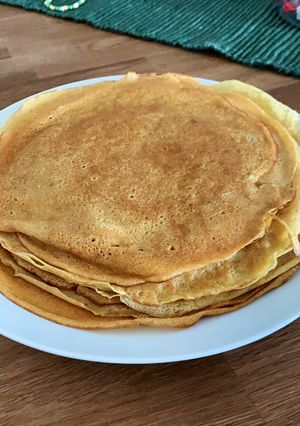 Foto principal de Crepes Thermomix sin azúcar, con panela y huevos de corral