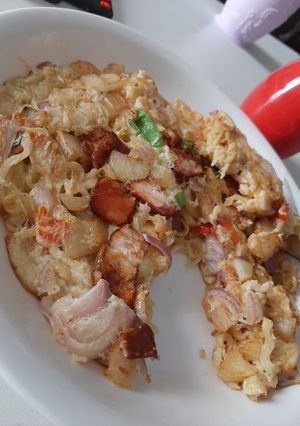 A picture of Noodles frittata.