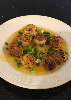 A picture of Pan Seared Scalloos with Brown Butter Sauce.