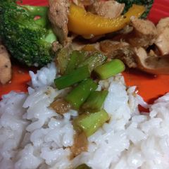 A picture of Green Thai Chicken Curry.