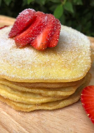 A picture of Keto Pancakes 🥞🍓🍓🍓.