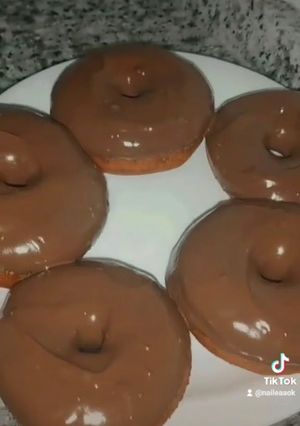 Una foto de Donas de chocolate😍