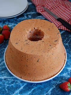 Foto resep Strawberry Oreo Chiffon Cake (#pr_anekachiffon)