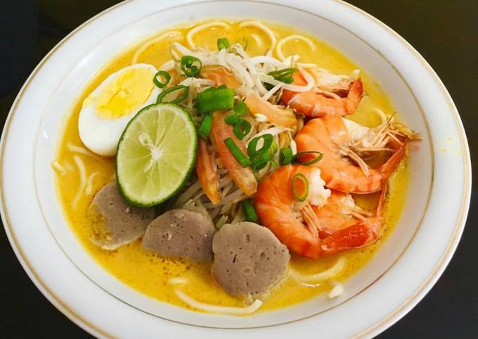 Cara Gampang Menyiapkan Laksa Udang Baso yang Menggugah Selera