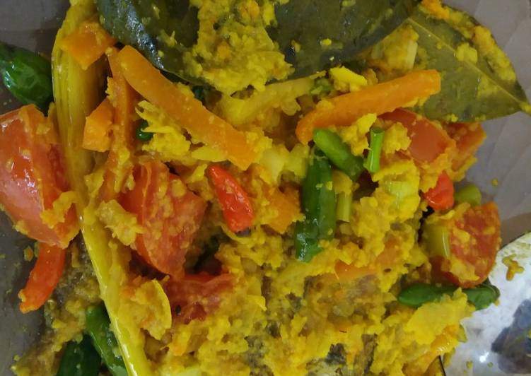 Resep Ikan Selar Bumbu Kuning, Enak Banget