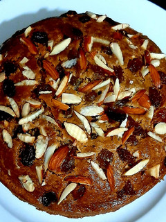 ड्राई फ्रूट्स आटा केक (Dry Fruit Atta Cake Recipe In Hindi) रेसिपी मुख्य फोटो