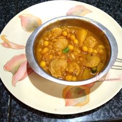 A picture of Mutter Soya Ghugni.
