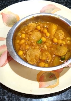 A picture of Mutter Soya Ghugni.