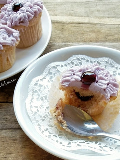 Foto resep Blueberry Cupcakes with Blueberry Filling (dipanggang dengan Baking Pan)