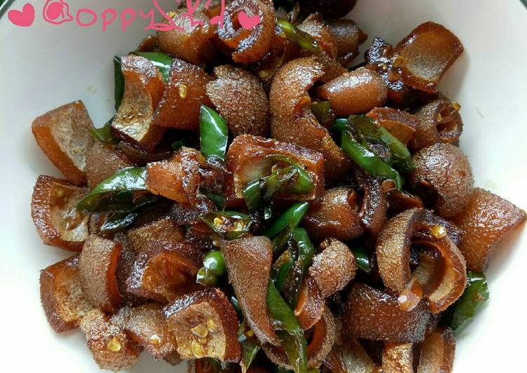 Kikil Pedas Manis Cabai Hijau