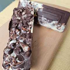 Foto principal de Tableta de chocolate con frutos secos