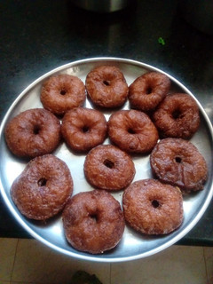 அதிரசம்(athirasam recipe in tamil) செய்முறை முக்கிய புகைப்படம்