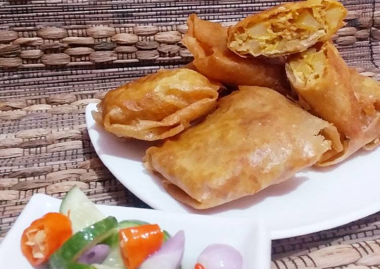 Martabak kentang Kari kornet