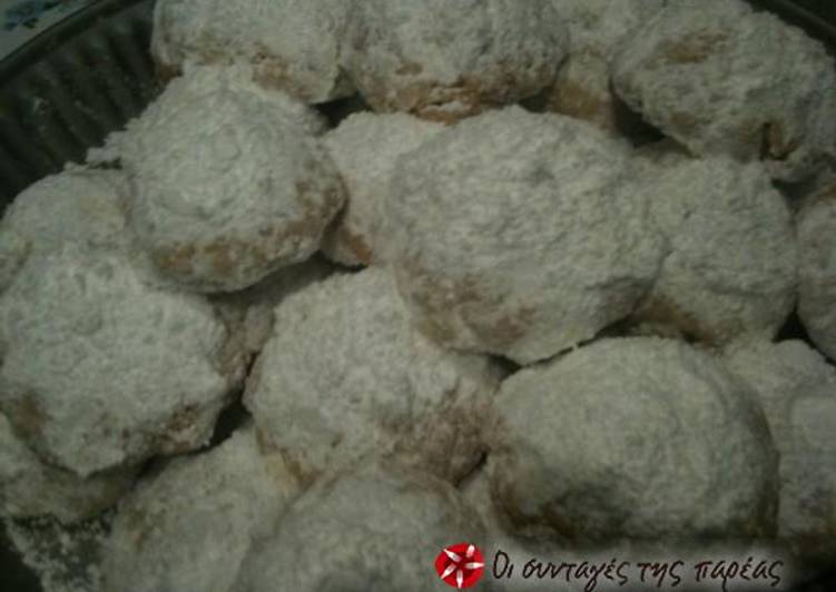 Recipe of Quick Kourabiedes from Roumeli