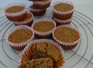 Foto de Mini Muffins de Curgete com Aveia e Erva-Doce