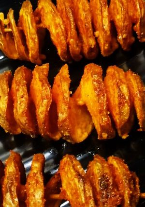 A picture of Potato turnados.
